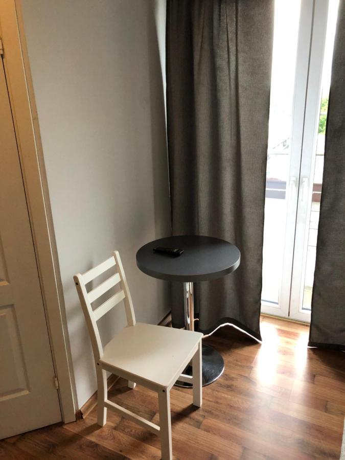 Route 7 Rooms Myślenice Buitenkant foto