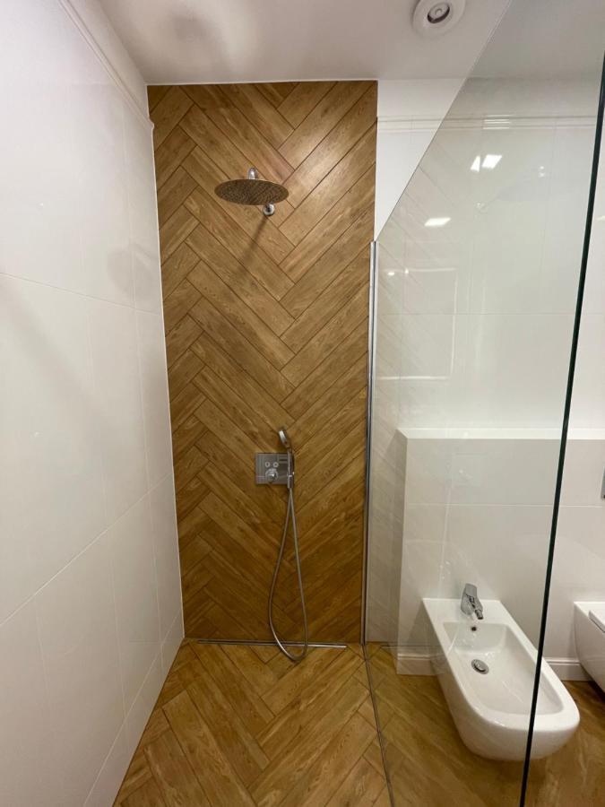 Route 7 Rooms Myślenice Buitenkant foto