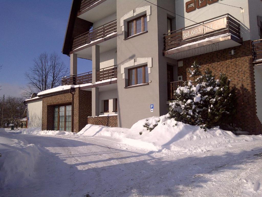 Route 7 Rooms Myślenice Buitenkant foto